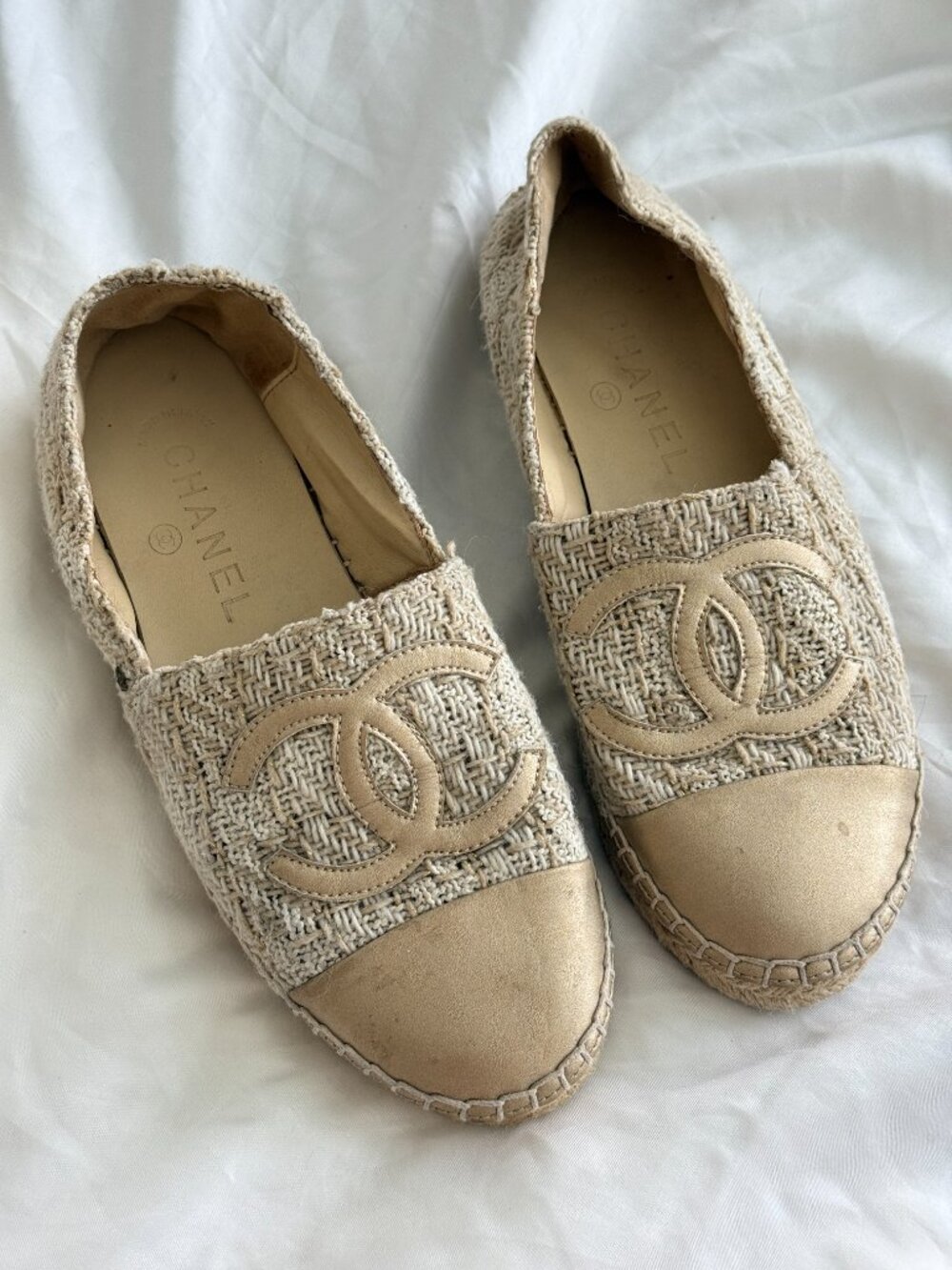 Chanel Espadrilles Size 36 Beige Gold Woven CC Logo Cap Toe Shoes
